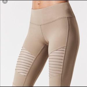 Alo Yoga high Waist Moto legging